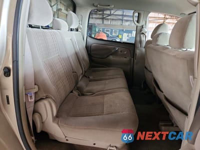 Zdjęcie 10 z 12 samochodu: 2005 TOYOTA TUNDRA DOUBLE CAB SR5 VIN:5TBDT44185S480563 - miniatura