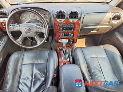 Zdjęcie 8 z 13 samochodu: 2007 GMC ENVOY VIN:1GKDT13SX72139275 - miniatura