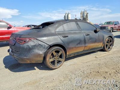 Trzecie zdjęcie samochodu z tyłu: 2023 MERCEDES-BENZ CLA 250 VIN:W1K5J4GB4PN401720 - miniatura
