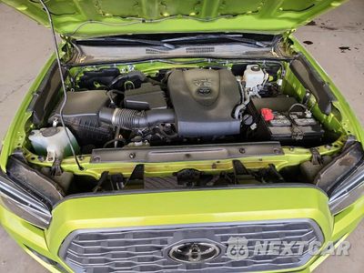 Zdjęcie 11 z 12 samochodu: 2023 TOYOTA TACOMA TRD OFF-ROAD VIN:3TYCZ5AN9PT152784 - miniatura