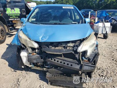 Piąte zdjęcie samochodu w środku: 2014 NISSAN VERSA NOTE SV VIN:3N1CE2CP0EL398763 - miniatura