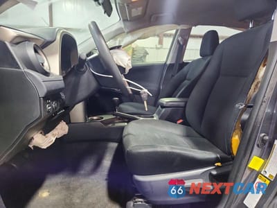 Zdjęcie 7 z 13 samochodu: 2015 TOYOTA RAV4 LE VIN:JTMZFREV2FD071409 - miniatura