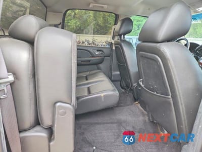 Zdjęcie 10 z 13 samochodu: 2011 CHEVROLET SILVERADO K1500 LTZ VIN:3GCPKTE38BG277877 - miniatura