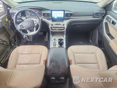 Zdjęcie 8 z 14 samochodu: 2021 FORD EXPLORER XLT VIN:1FMSK7DH4MGA30297 - miniatura