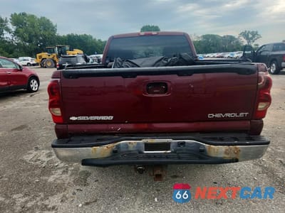 Zdjęcie 6 z 12 samochodu: 2003 CHEVROLET SILVERADO K1500 VIN:2GCEK19T031399813 - miniatura