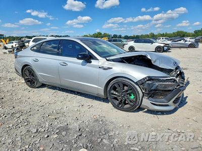 Czwarte zdjęcie samochodu z boku: 2024 HYUNDAI SONATA N LINE VIN:KMHL54JC3RA387709 - miniatura