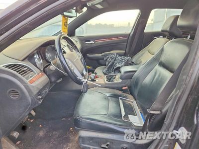 Zdjęcie 7 z 12 samochodu: 2014 CHRYSLER 300 VIN:2C3CCAAGXEH228391 - miniatura