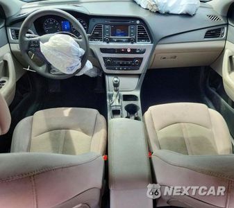Zdjęcie 8 z 13 samochodu: 2015 HYUNDAI SONATA SE VIN:5NPE24AF4FH024744 - miniatura
