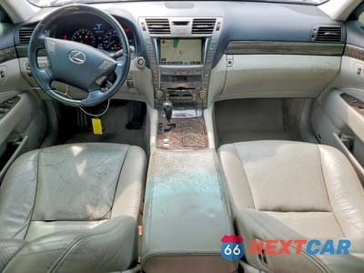 Zdjęcie 8 z 12 samochodu: 2008 LEXUS LS 460 VIN:JTHBL46F685074541 - miniatura