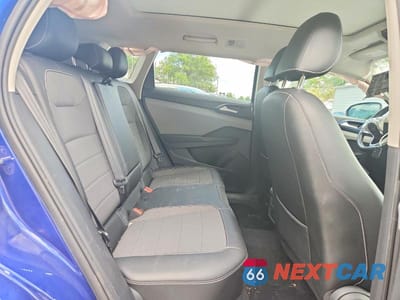 Zdjęcie 10 z 13 samochodu: 2022 VOLKSWAGEN TAOS SE IQ DRIVE VIN:3VVPX7B26NM021670 - miniatura