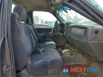 Zdjęcie 7 z 12 samochodu: 2001 CHEVROLET SILVERADO C2500 HEAVY DUTY VIN:1GCHC24U01E248675 - miniatura