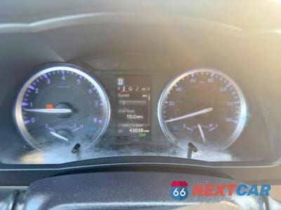 Zdjęcie 11 z 12 samochodu: 2019 TOYOTA HIGHLANDER XLE VIN:5TDJZRFH2KS968824 - miniatura