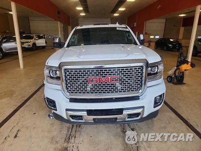 Piąte zdjęcie samochodu w środku: 2015 GMC SIERRA K3500 DENALI VIN:1GT424E83FF525478 - miniatura
