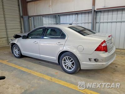 Drugie zdjęcie samochodu z przodu: 2010 FORD FUSION S VIN:3FAHP0GA8AR281050 - miniatura