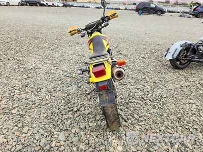 Czwarte zdjęcie samochodu z boku: 2005 SUZUKI DR650 SE VIN:JS1SP46A752101442 - miniatura