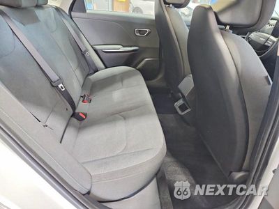 Zdjęcie 10 z 13 samochodu: 2025 KIA K4 LXS VIN:3KPFT4DE6SE193246 - miniatura