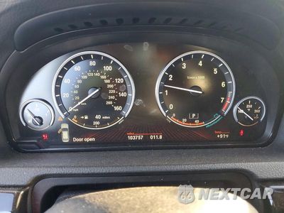 Zdjęcie 9 z 12 samochodu: 2010 BMW 550 GT VIN:WBASN4C59AC208707 - miniatura