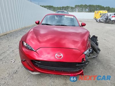 Piąte zdjęcie samochodu w środku: 2023 MAZDA MX-5 MIATA GRAND TOURING VIN:JM1NDAM71P0561275 - miniatura