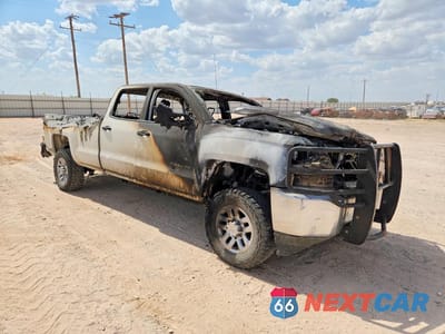 Czwarte zdjęcie samochodu z boku: 2015 CHEVROLET SILVERADO C2500 HEAVY DUTY VIN:1GC1CUEG8FF160027 - miniatura