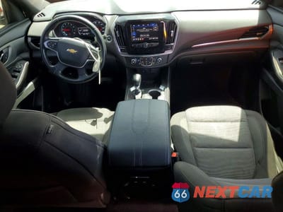 Zdjęcie 8 z 13 samochodu: 2023 CHEVROLET TRAVERSE LT VIN:1GNERGKW6PJ127949 - miniatura