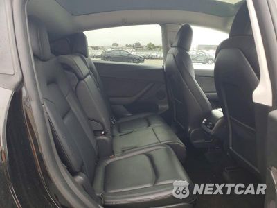 Zdjęcie 10 z 13 samochodu: 2022 TESLA MODEL Y VIN:7SAYGAEE7NF490036 - miniatura
