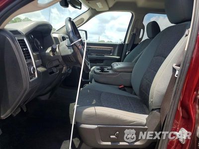 Zdjęcie 7 z 12 samochodu: 2018 RAM 1500 SLT VIN:1C6RR7LG2JS110706 - miniatura
