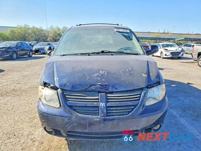 Piąte zdjęcie samochodu w środku: 2006 DODGE GRAND CARAVAN SXT VIN:2D4GP44L26R678708 - miniatura
