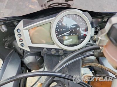 Zdjęcie 7 z 9 samochodu: 2007 TRIUMPH MOTORCYCLE DAYTONA 675 VIN:SMTD00NS87J293972 - miniatura
