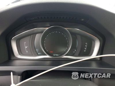 Zdjęcie 9 z 12 samochodu: 2015 VOLVO S60 PLATINUM VIN:YV149MFM0F2336327 - miniatura