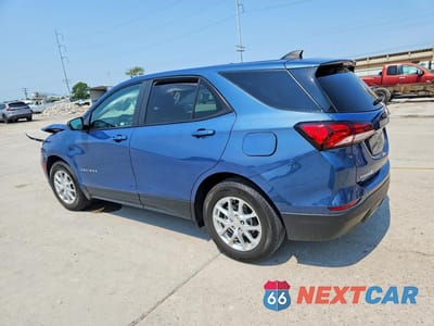 Drugie zdjęcie samochodu z przodu: 2024 CHEVROLET EQUINOX LS VIN:3GNAXHEG4RL246559 - miniatura