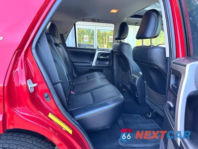 Zdjęcie 6 z 11 samochodu: 2014 TOYOTA 4RUNNER LIMITED VIN:JTEBU5JR8E5165291 - miniatura