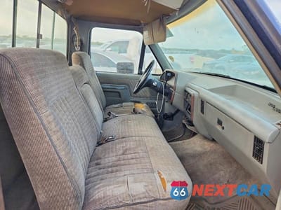 Zdjęcie 10 z 12 samochodu: 1988 FORD F150 VIN:1FTEF14N5JNB10451 - miniatura