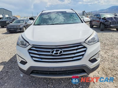 Piąte zdjęcie samochodu w środku: 2016 HYUNDAI SANTA FE SE VIN:KM8SM4HFXGU155053 - miniatura