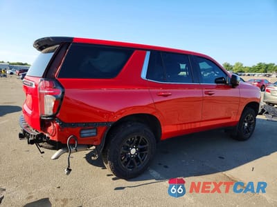 Trzecie zdjęcie samochodu z tyłu: 2022 CHEVROLET TAHOE K1500 VIN:1GNSKLED6NR302855 - miniatura