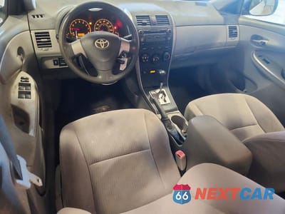 Zdjęcie 8 z 12 samochodu: 2010 TOYOTA COROLLA LE VIN:JTDBU4EE4AJ080343 - miniatura