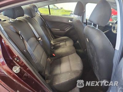 Zdjęcie 10 z 12 samochodu: 2017 KIA FORTE LX VIN:3KPFK4A7XHE121239 - miniatura