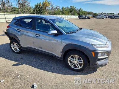 Czwarte zdjęcie samochodu z boku: 2018 HYUNDAI KONA SE VIN:KM8K1CAA3JU179218 - miniatura