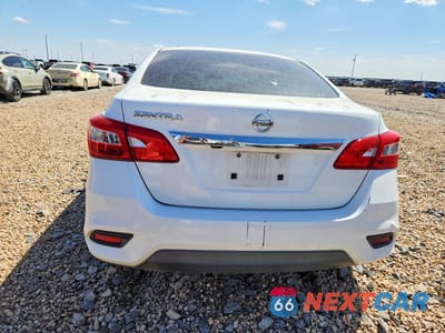 Zdjęcie 6 z 12 samochodu: 2018 NISSAN SENTRA S VIN:3N1AB7AP7JY317982 - miniatura