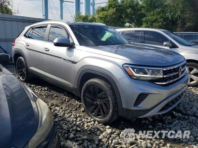 Czwarte zdjęcie samochodu z boku: 2022 VOLKSWAGEN ATLAS CROSS SPORT SE VIN:1V2KE2CA3NC204080 - miniatura