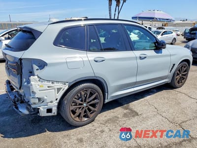 Trzecie zdjęcie samochodu z tyłu: 2023 BMW X3 M40I VIN:5UX83DP03P9R72994 - miniatura