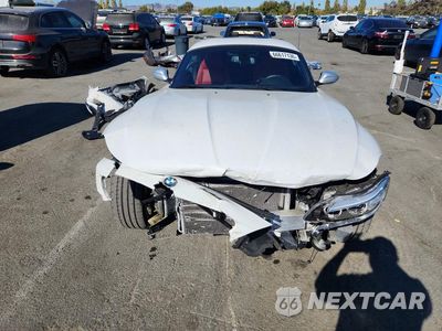 Piąte zdjęcie samochodu w środku: 2016 BMW Z4 SDRIVE35IS VIN:WBALM1C52GE634936 - miniatura
