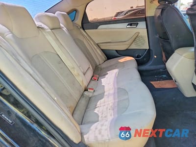 Zdjęcie 10 z 12 samochodu: 2019 HYUNDAI SONATA SE VIN:5NPE24AF4KH776387 - miniatura