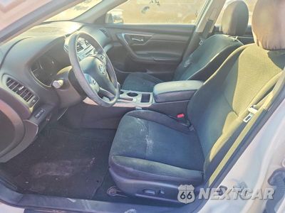 Zdjęcie 7 z 13 samochodu: 2015 NISSAN ALTIMA 2.5 S VIN:1N4AL3AP8FC457306 - miniatura