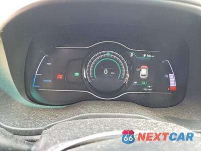 Zdjęcie 9 z 12 samochodu: 2019 HYUNDAI KONA SEL VIN:KM8K23AG5KU036967 - miniatura