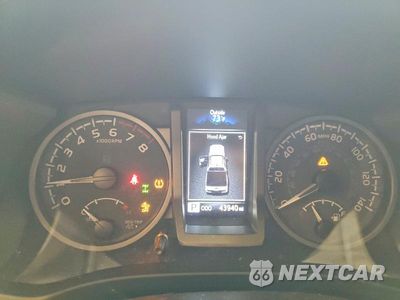 Zdjęcie 9 z 13 samochodu: 2023 TOYOTA TACOMA TRD OFF-ROAD VIN:3TYCZ5AN2PT133364 - miniatura
