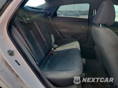 Zdjęcie 10 z 12 samochodu: 2023 HYUNDAI ELANTRA SEL VIN:5NPLM4AG0PH104019 - miniatura