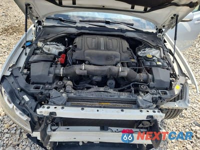 Zdjęcie 11 z 13 samochodu: 2016 JAGUAR XF PRESTIGE VIN:SAJBK4BV0GCY15392 - miniatura
