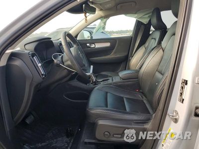 Zdjęcie 7 z 13 samochodu: 2022 VOLVO XC40 T4 MOMENTUM VIN:YV4AC2HK1N2725645 - miniatura