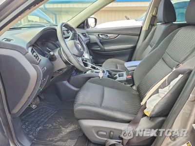 Zdjęcie 7 z 13 samochodu: 2020 NISSAN ROGUE SV VIN:KNMAT2MV2LP527269 - miniatura