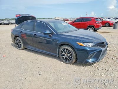 Czwarte zdjęcie samochodu z boku: 2019 TOYOTA CAMRY SE VIN:4T1B11HK4KU270339 - miniatura